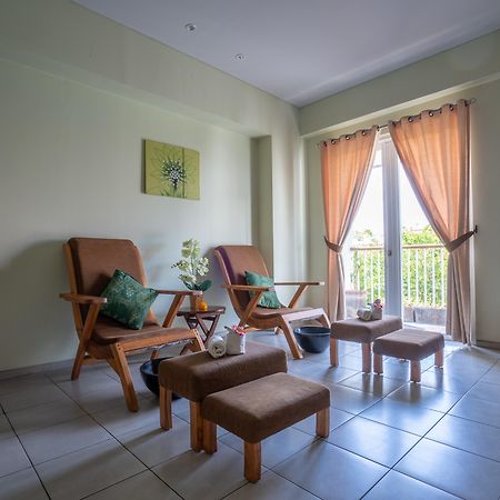 Eden Hotel Кута Экстерьер фото